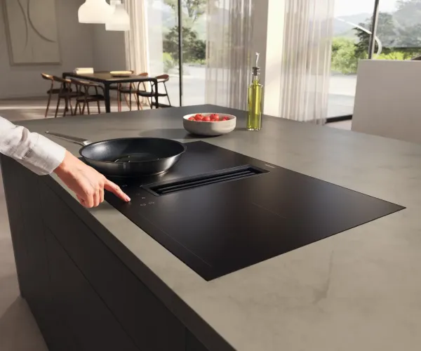 Miele KMDA 7876-1 FL MattFinish 800 mm | Abluft und Umluft | SilenceMotor | PowerFlex XL-Kochbereich | MattFinish
